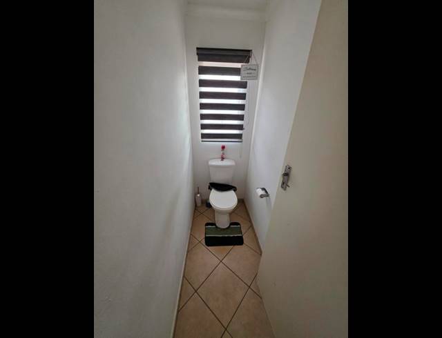 2 BEDROOM HOUSE FOR SALE IN CRYSTAL PARK